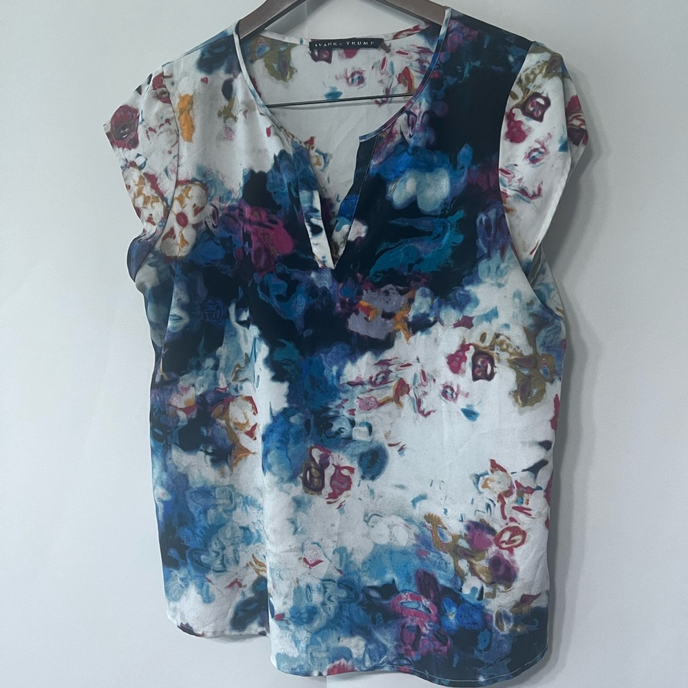 IVANKA TRUMP Blouse